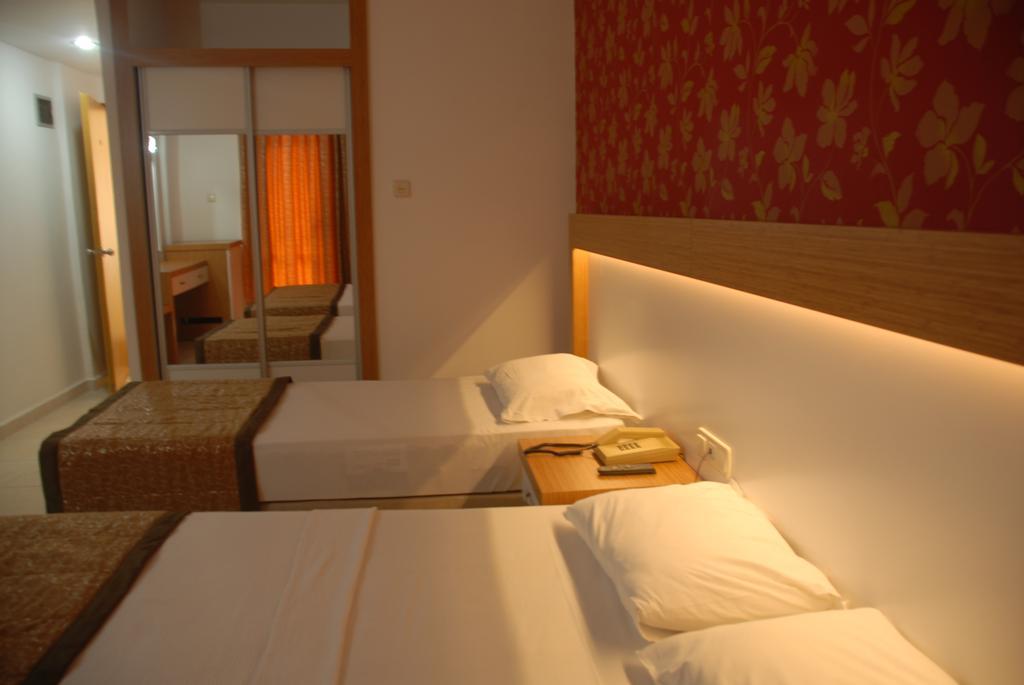 Diamore Hotel Alanya Habitación foto